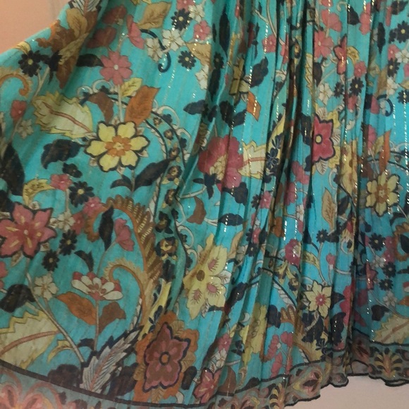 Hendrix Tunic - Picture 2 of 3